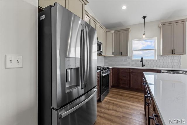 914 Seneca Drive, Waterloo, IL 62298