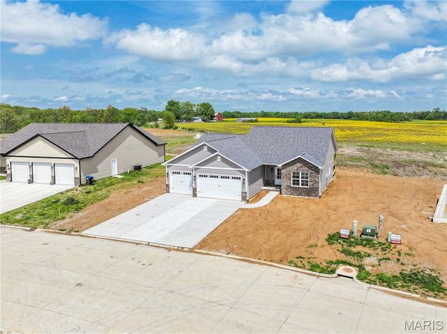 914 Seneca Drive, Waterloo, IL 62298