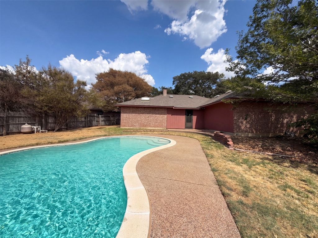 5126 Eagle Nest Drive, Arlington, TX 76017 — photo 5