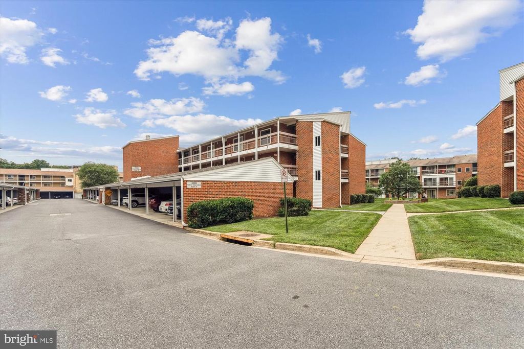 3500 FOREST EDGE DR #15-1F, Silver Spring, MD 20906