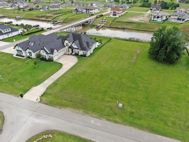 11617 Grand View Drive, Montgomery, TX 77356