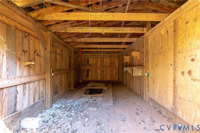 5636 Cartersville Rd, Powhatan, VA 23139