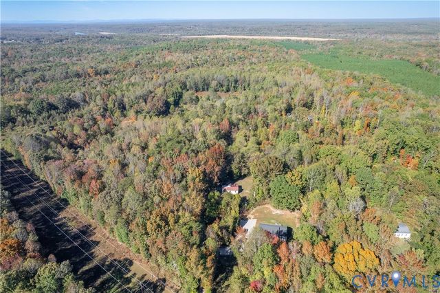 5636 Cartersville Rd, Powhatan, VA 23139