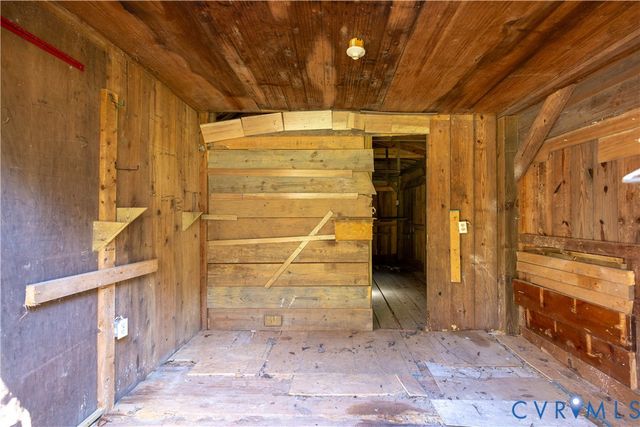 5636 Cartersville Rd, Powhatan, VA 23139