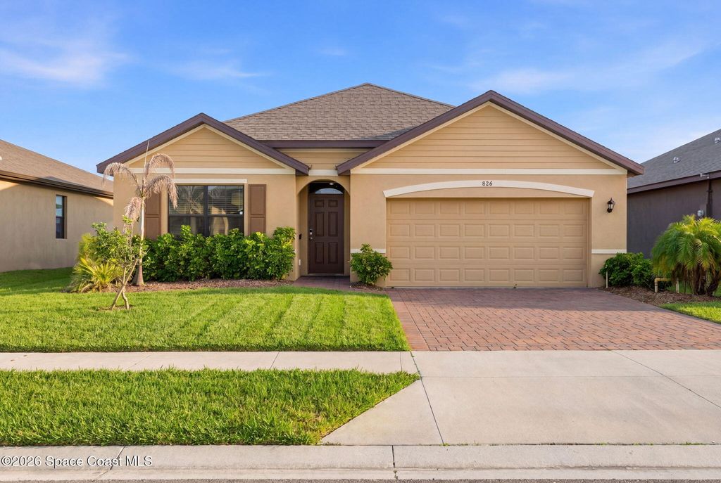 826 Remington Green Drive SE, Palm Bay, FL 32909