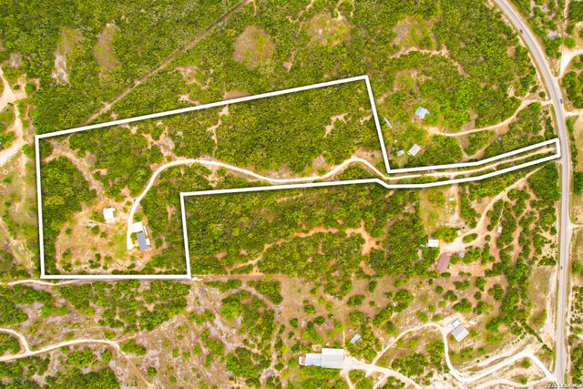 7870 Ranch Road 165, Blanco, TX 78606