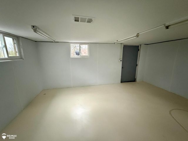 2037 E Grand Blanc Road, Grand Blanc Twp, MI 48439