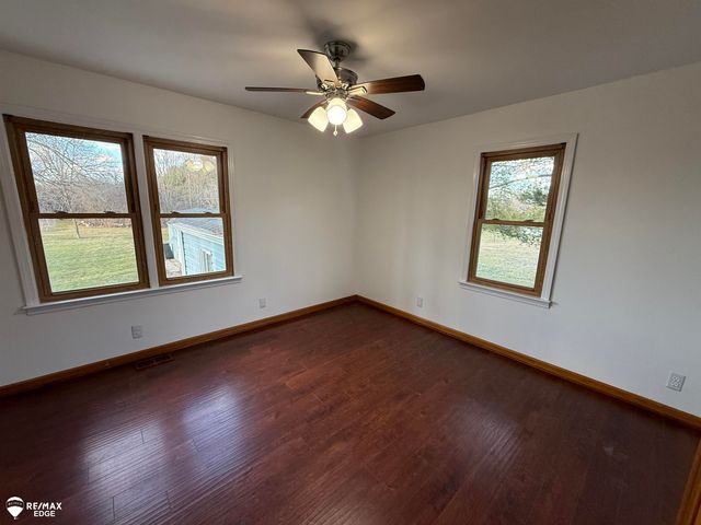 2037 E Grand Blanc Road, Grand Blanc Twp, MI 48439