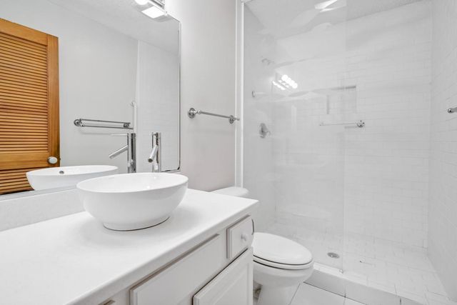 210 Sea Cloud Circle, Edisto Beach, SC 29438