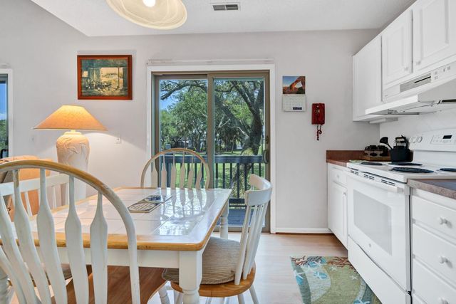 210 Sea Cloud Circle, Edisto Beach, SC 29438