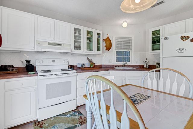 210 Sea Cloud Circle, Edisto Beach, SC 29438