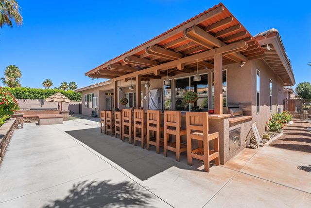 77540 Barons Circle, Palm Desert, CA 92211