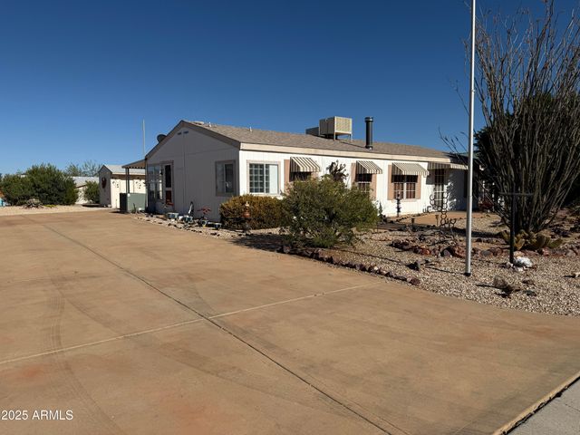 30909 S FORT APACHE Drive Lot 6, Congress, AZ 85332