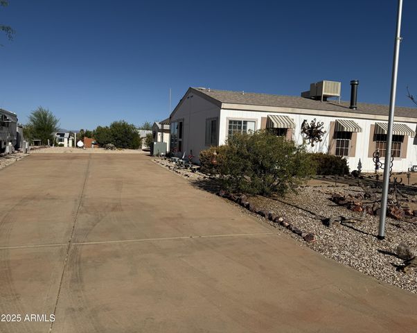 30909 S FORT APACHE Drive Lot 6, Congress, AZ 85332
