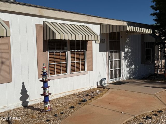 30909 S FORT APACHE Drive Lot 6, Congress, AZ 85332