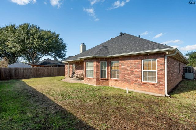 1715 ROCKRIDGE DRIVE, Wichita Falls, TX 76302