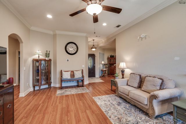 1715 ROCKRIDGE DRIVE, Wichita Falls, TX 76302