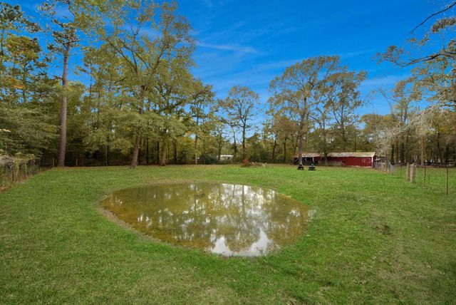 1936 County Road 6763, Dayton, TX 77535