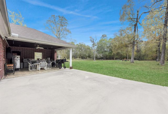 1936 County Road 6763, Dayton, TX 77535