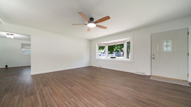 722 W 12th Street, Belvidere, IL 61008
