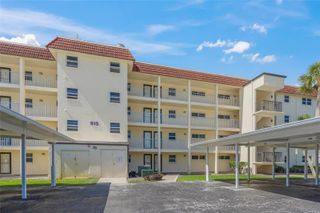 915 BEACH ROAD 215, Siesta Key, FL 34242