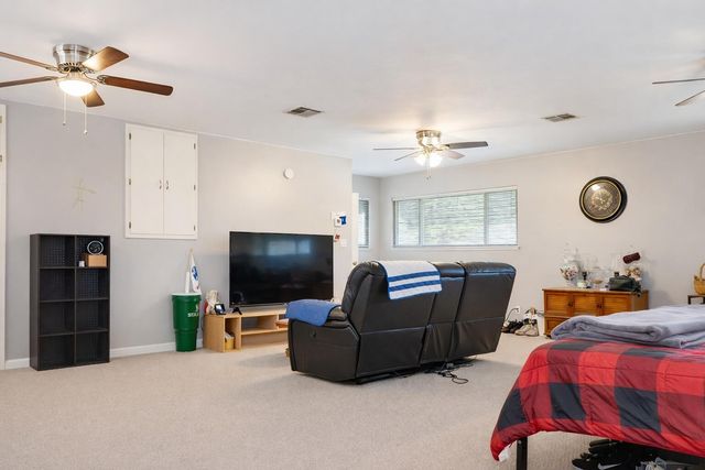 3148 E Duran Avenue, Visalia, CA 93292