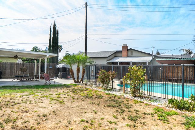 3148 E Duran Avenue, Visalia, CA 93292