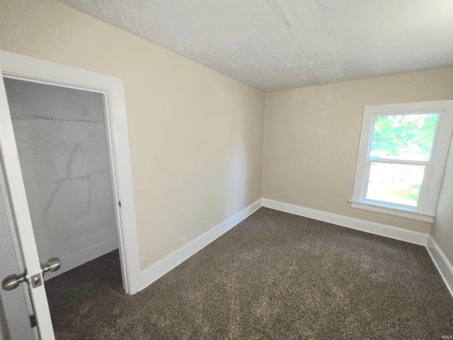 506 E Dayton Street, South Bend, IN 46613