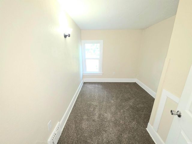 506 E Dayton Street, South Bend, IN 46613