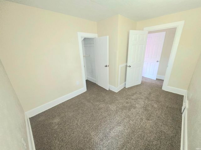 506 E Dayton Street, South Bend, IN 46613