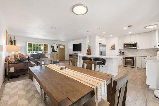 42600 Wisconsin Avenue, Palm Desert, CA 92211