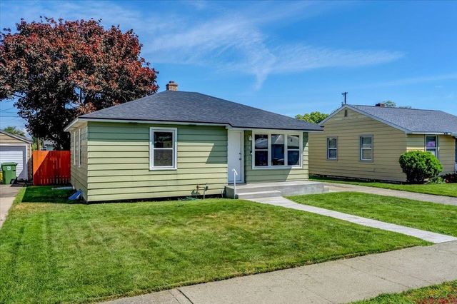 2117 E Rowan Ave, Spokane, WA 99207