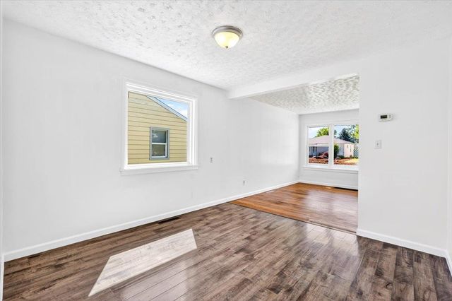 2117 E Rowan Ave, Spokane, WA 99207