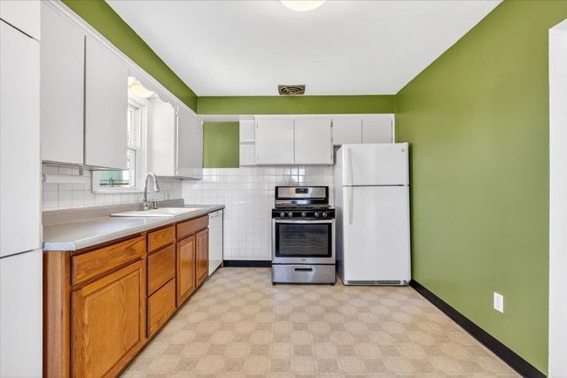 2117 E Rowan Ave, Spokane, WA 99207