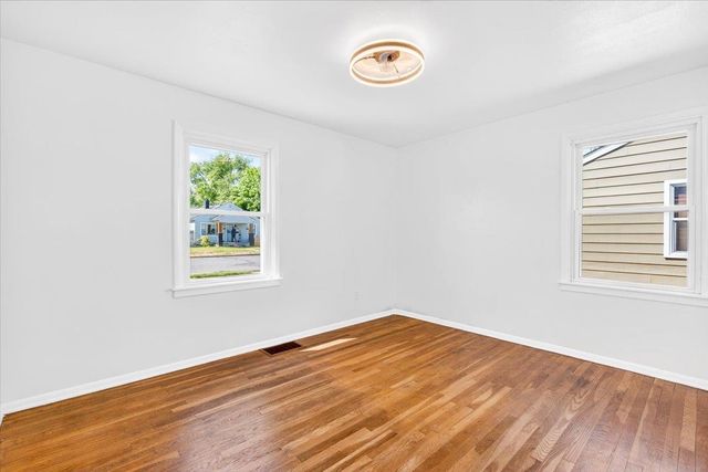 2117 E Rowan Ave, Spokane, WA 99207