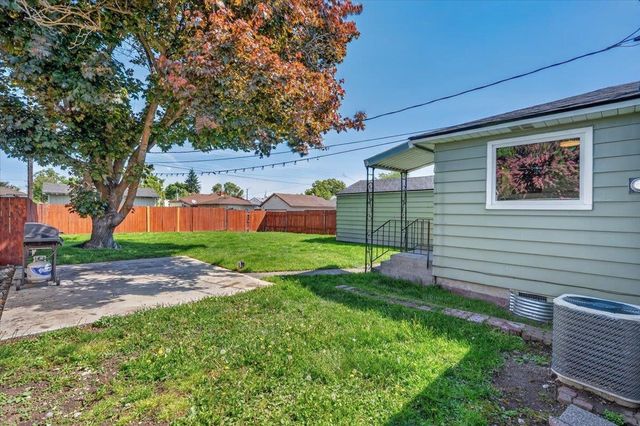 2117 E Rowan Ave, Spokane, WA 99207