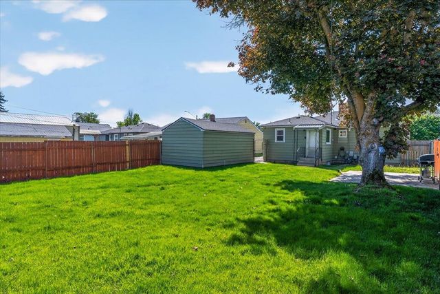 2117 E Rowan Ave, Spokane, WA 99207