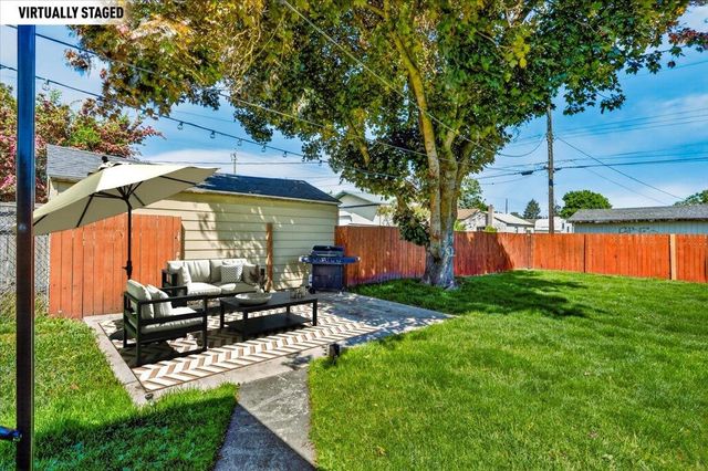 2117 E Rowan Ave, Spokane, WA 99207