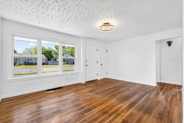 2117 E Rowan Ave, Spokane, WA 99207