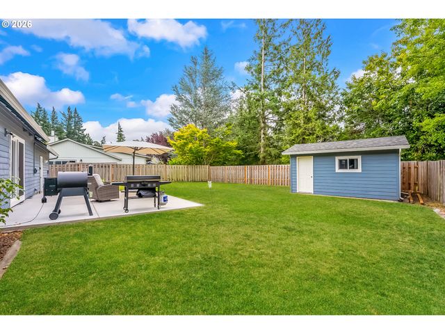 1719 Se LEWELLYN Ave, Troutdale, OR 97060