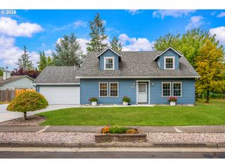 1719 Se LEWELLYN Ave, Troutdale, OR 97060