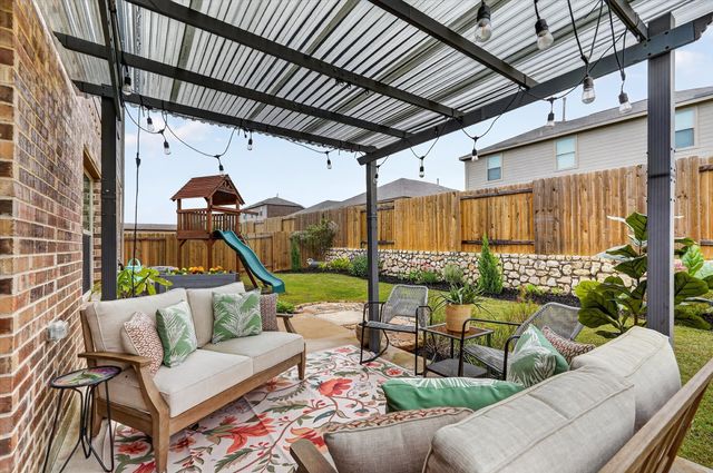 821 Serena Drive, Ferris, TX 75125