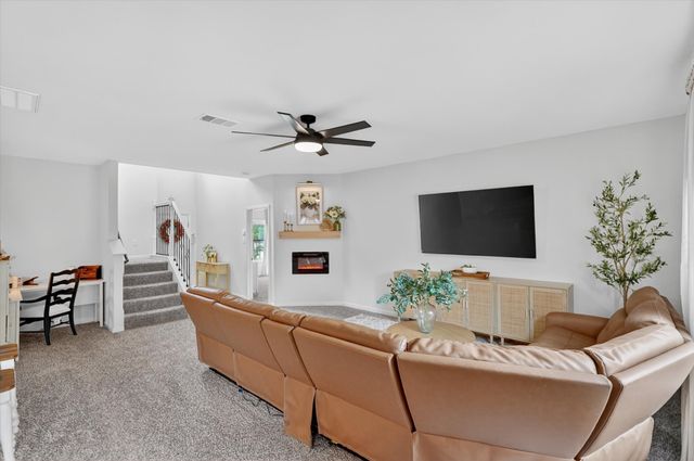 821 Serena Drive, Ferris, TX 75125