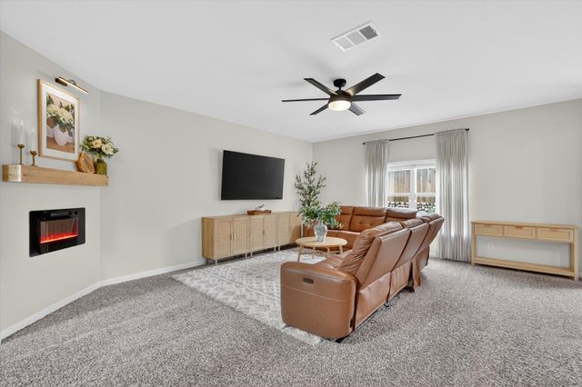 821 Serena Drive, Ferris, TX 75125