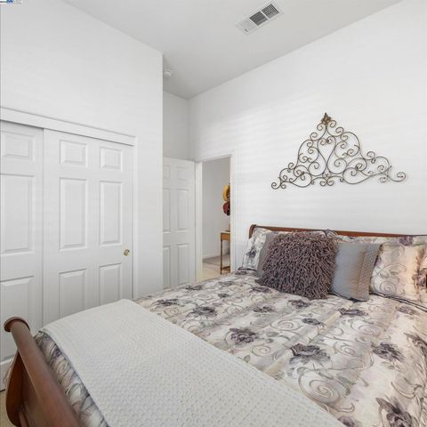 443 Collis St, Brentwood, CA 94513