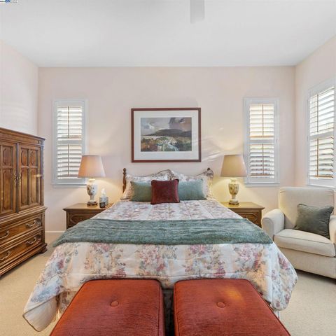 443 Collis St, Brentwood, CA 94513