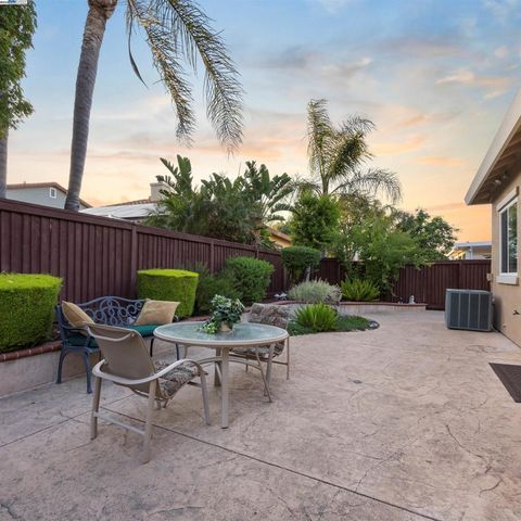 443 Collis St, Brentwood, CA 94513