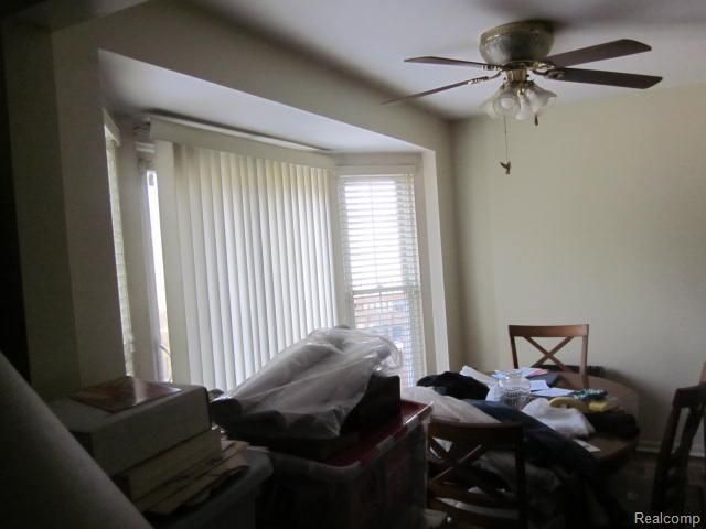 7471 N Kingston Court, Westland, MI 48185