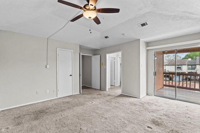 7823 Bateman Lane 7823, Houston, TX 77088