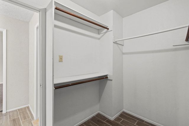 7823 Bateman Lane 7823, Houston, TX 77088